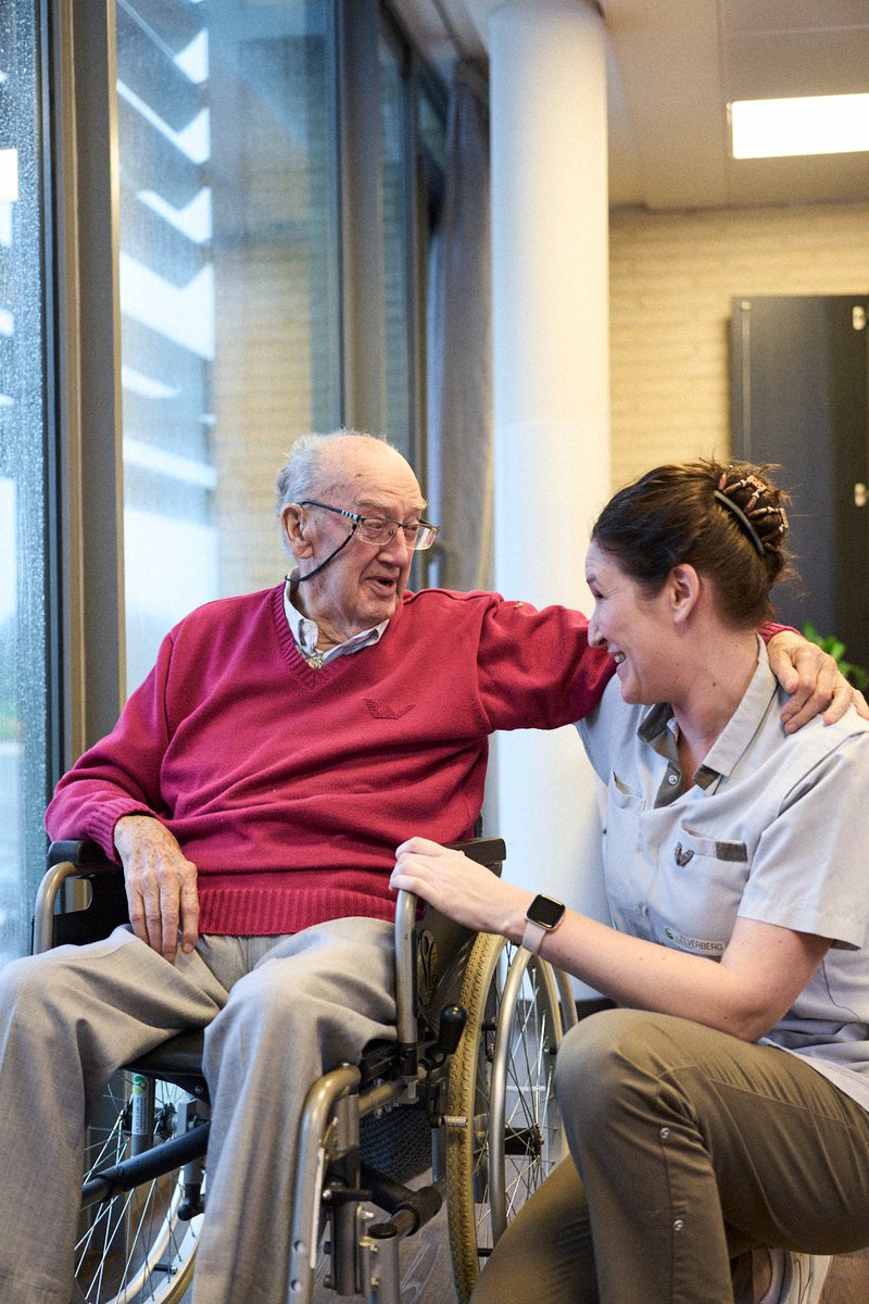Beslissen tot de laatste dag. Reeks maatregelen om werkdruk personeel in woonzorgcentra te verlichten waaronder:

✅Financiële ondersteuning jobstudenten
✅financiering meer medewerkers basiszorg
✅Verhoging vergoeding anciënniteit 

➡️Investering : 31 miljoen.