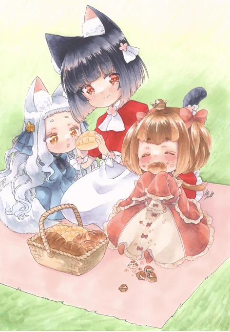 #あの子もこの子も大変身展大好物スズメちゃんです多分いつもなおちゃんからパン貰ってる 