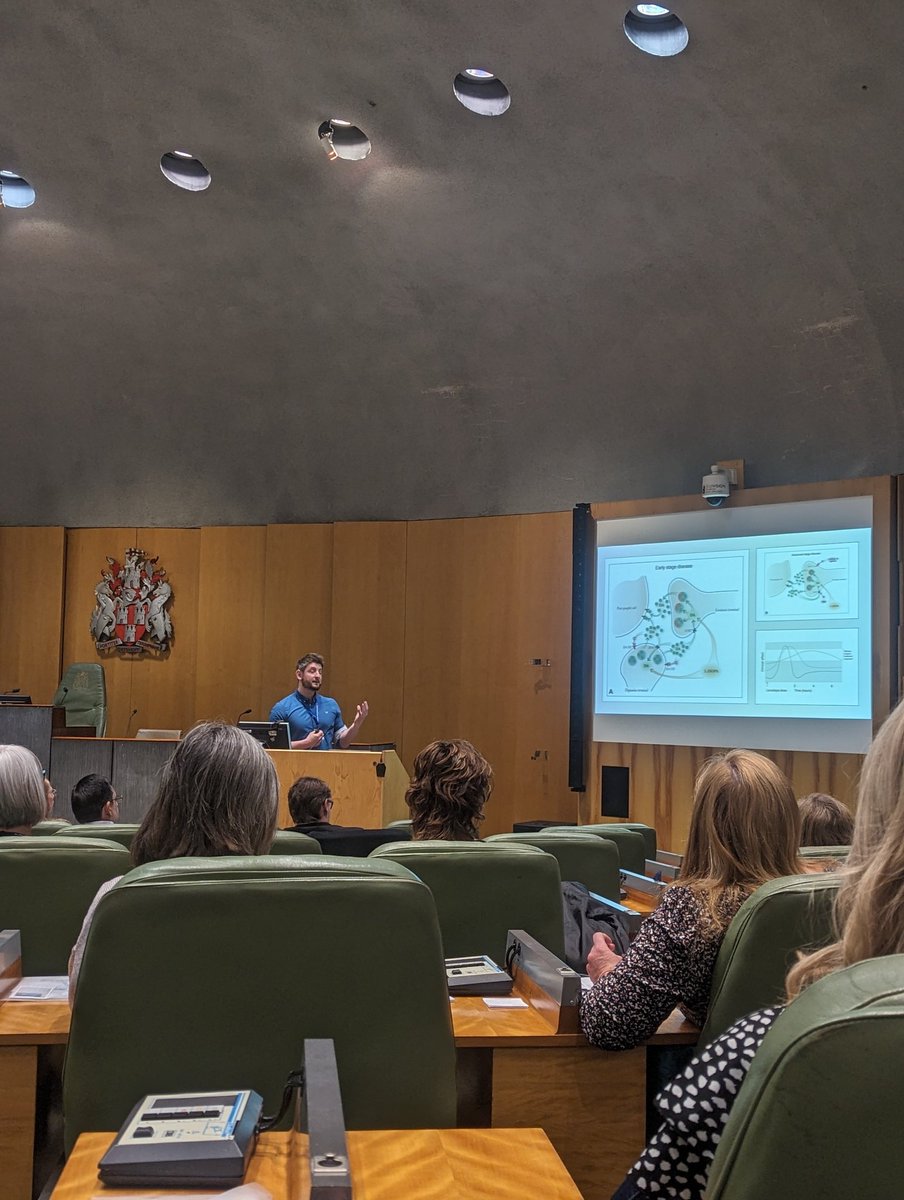Well done <a href="/Hindmarsh_Jon/">Jonathan Hindmarsh</a> fantastic update on management of PD at EoL 👏🏽 <a href="/SobellEducation/">Sobell Education Oxford</a>