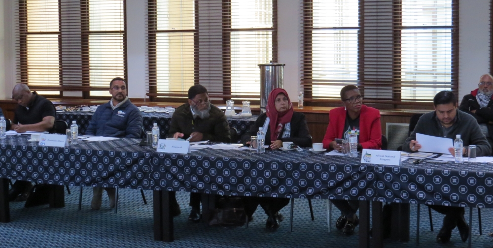 WCProvParl's tweet photo. This morning Secretary Romeo Adams and the WCPP management team met with leaders of political parties elected to serve in the 7th Provincial Parliament of the Western Cape regarding the registration of new and returning Members, the orientation programme and the first sitting. https://t.co/qEq5T0LCZM