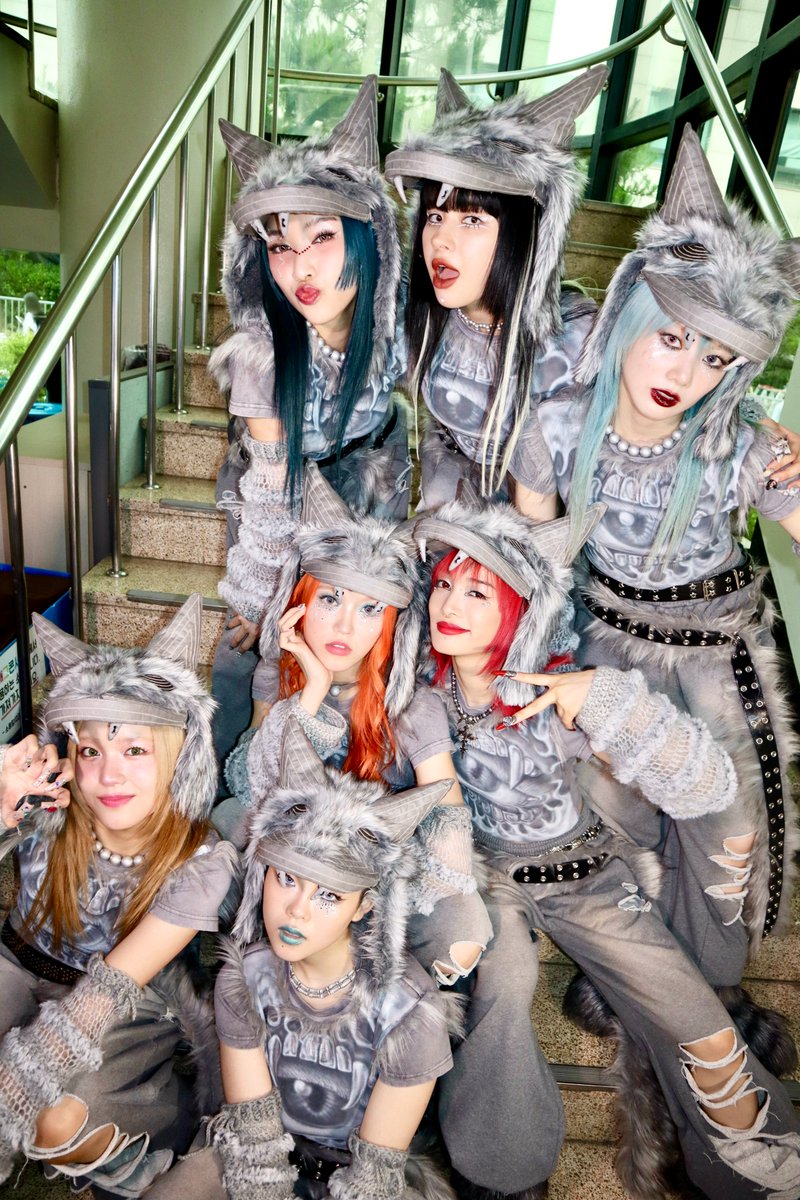 XGOfficial_'s tweet photo. 240607 KBS MUSIC BANK

7 alien wolves🖤👽🐺
You know the vibessss💞🥬🥬
#XG
#WOKEUP 
#MUSICBANK https://t.co/MOEPr9TupI