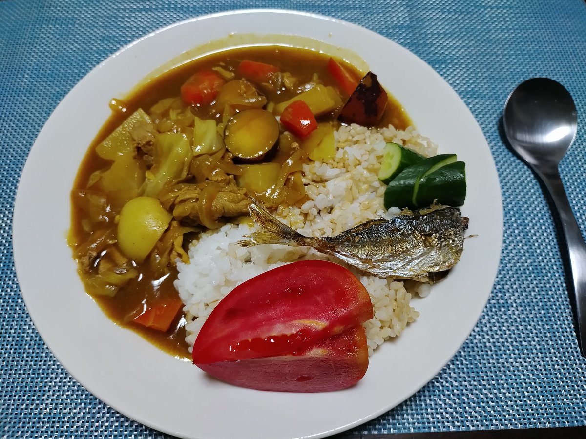 Tsuchiya_KF's tweet photo. さて、金曜日🍛
#農業 #金曜日はカレーの日 #料理好きな人とつながりたい #おうちごはん #REPOC_FARM https://t.co/LS9oqlFtMQ