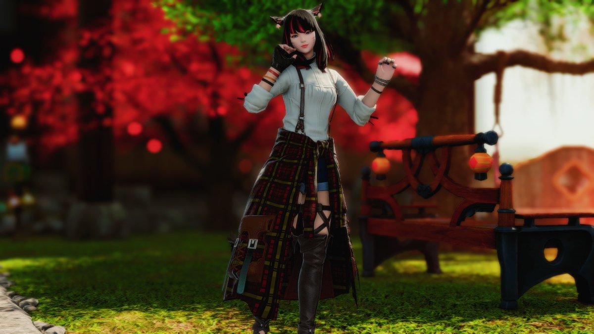 Dawntrail is just weeks away! Some of our FC members are eager to show off their glamours going into the newest expansion! 🏝️🌺 
We have Kataren Whitesands and Borderline Sunshine with their adventurous look and plenty of satchels for all their exploring needs! 🌤️
#ffxiv