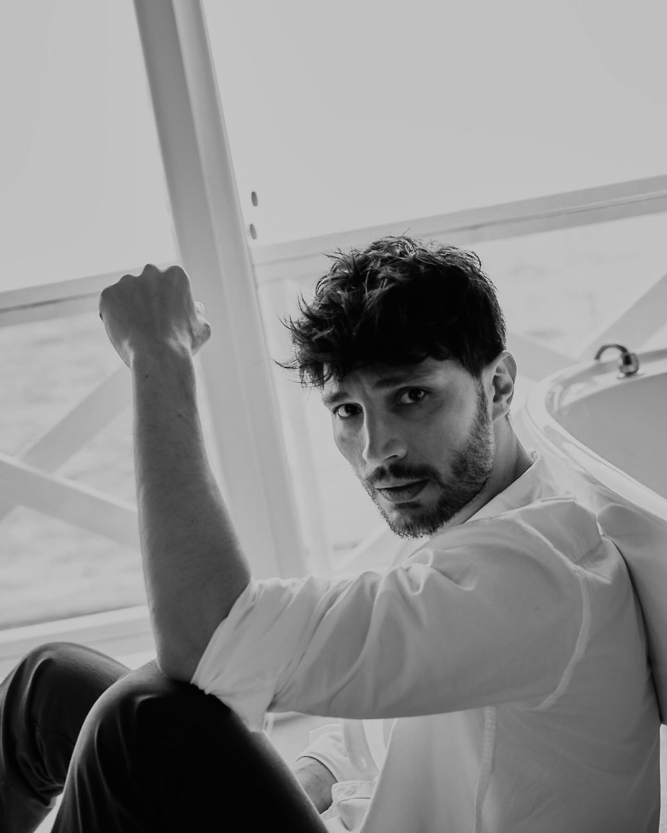 bir ayda iki dergi kapağında olan #ilhanşen 🧿 aşığım sana be adam !