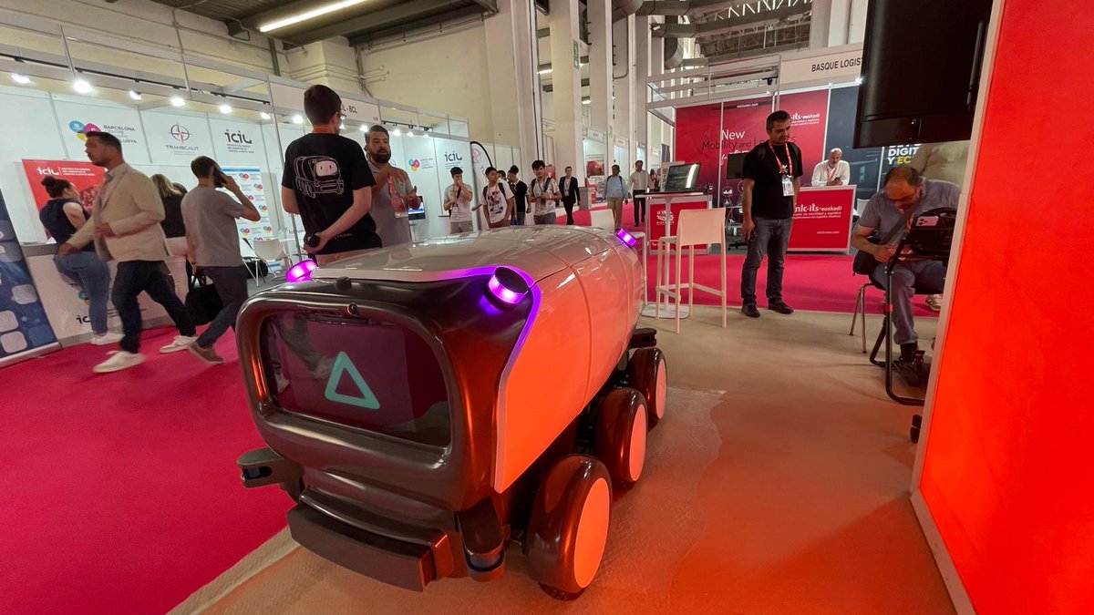 SILBarcelona's tweet image. 👀¿Sabías que algunas de nuestras empresas @LogisticsIncBCN están en el #DigitalSupplyChainExhibition? No pierdas la oportunidad de acercarte y descubrir auténticas innovaciones que revolucionaran el sector #logistico🙌