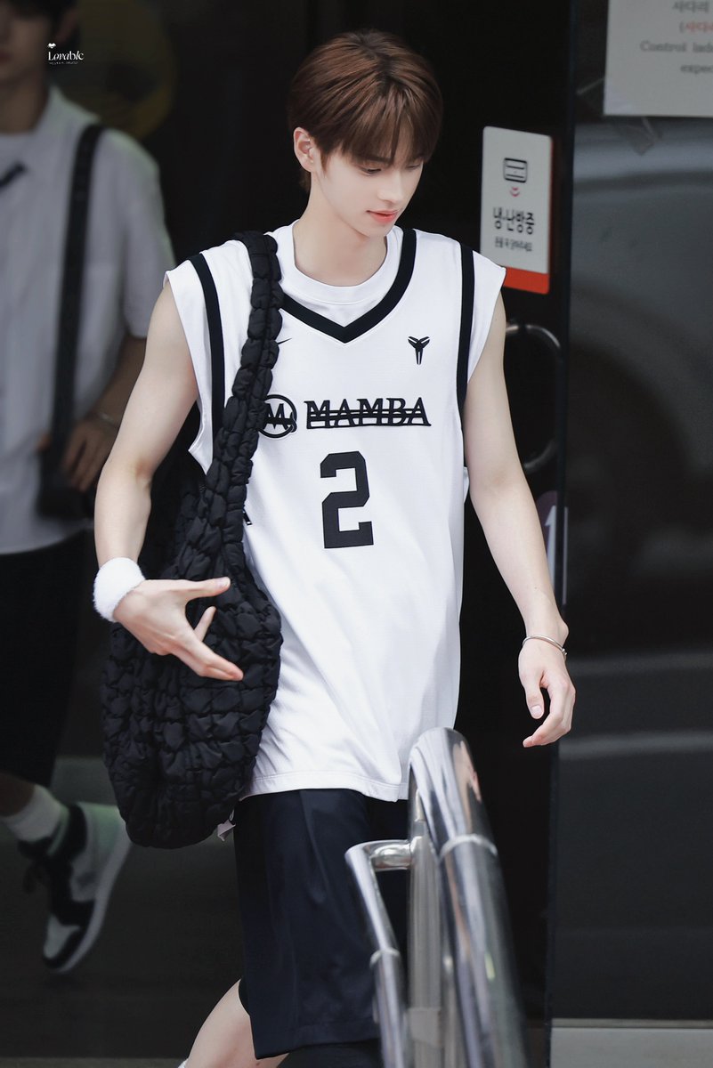OBSESSED
#SHINYU #신유