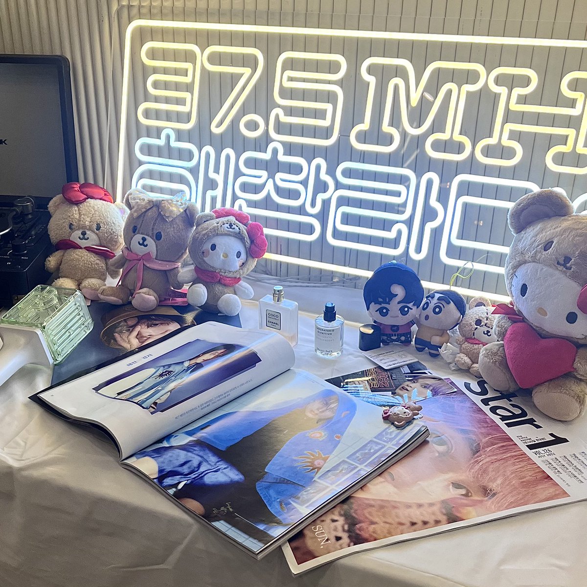ma_leedudu's tweet photo. 동글동글 해차니가 잔뜩,,💓
예쁜 인화사진까지 겟하구 왔다네용😚

#LOVE66_zip #사랑해찬_zip https://t.co/HoMp4UOCqG