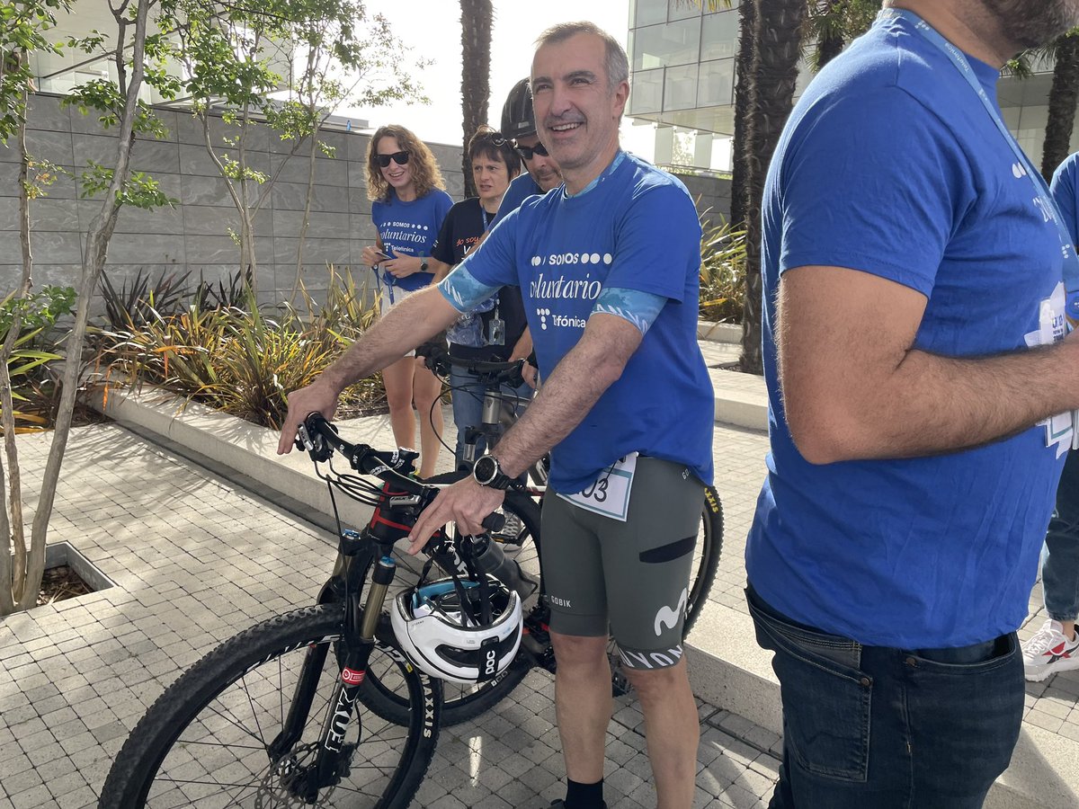 fundacionTef's tweet photo. @ProFuturo_ @creatica_ong @lsmaravillas @FGarrigou @DownMadrid @VolunTelefonica @Telefonica ¡En el #DIVT también fomentamos la inclusión y rompemos barreras a través del deporte! 👟🚲
 
🦾 Un año más, las personas con discapacidad demuestran que los límites solo existen en la mente. https://t.co/IL5KoCmSQA