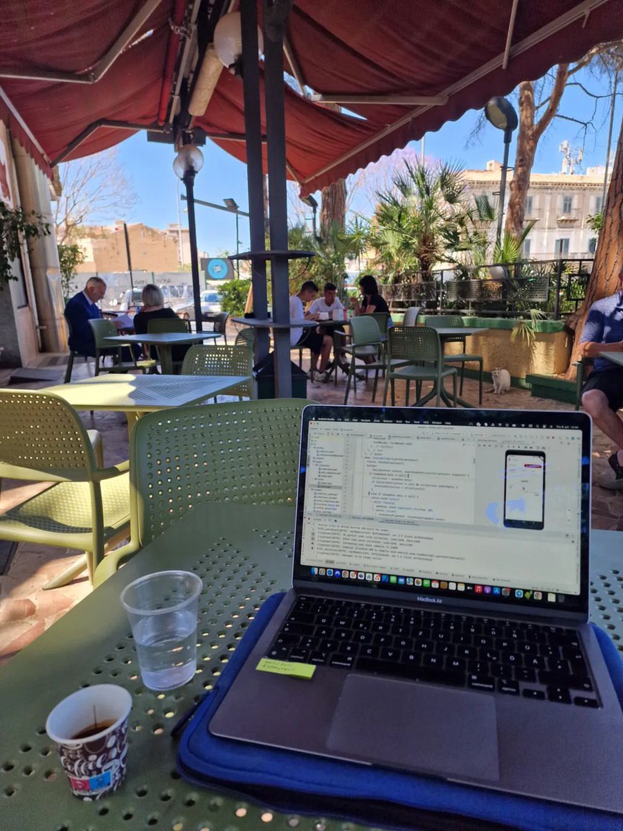 manishkhosiya's tweet photo. Remote work is Future.

7 Remote Jobs without Interviews can help you make $100K+/year:

(number 3 is easiest) ↓ https://t.co/vsGc0Na9xt