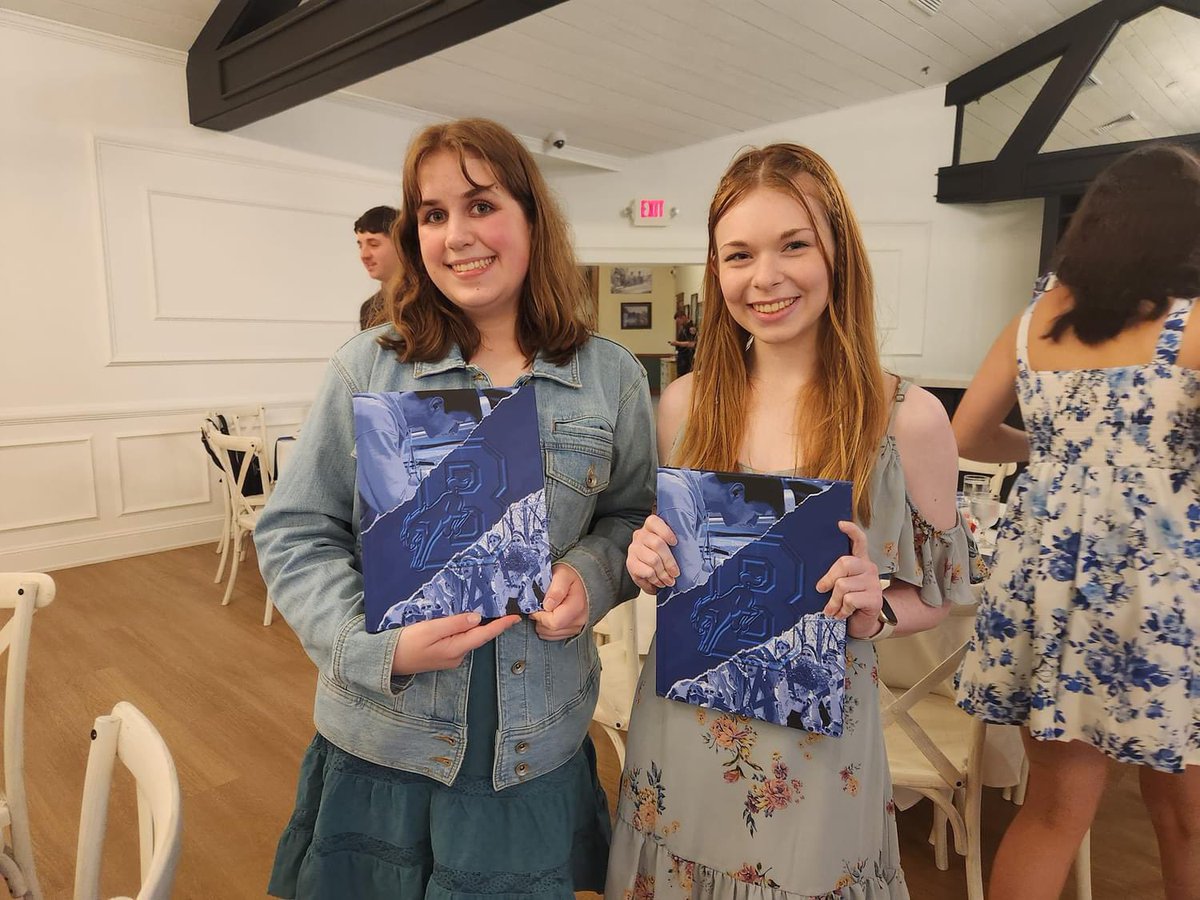 Burrillville HS Broncos tweet media