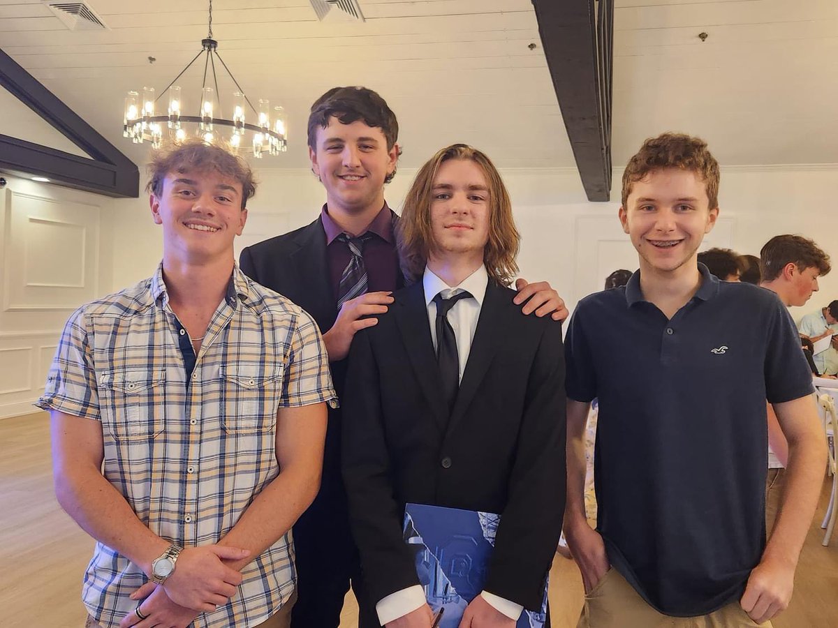 Burrillville HS Broncos tweet media