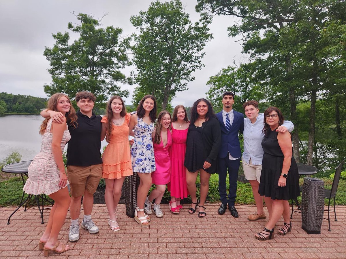 Burrillville HS Broncos tweet media