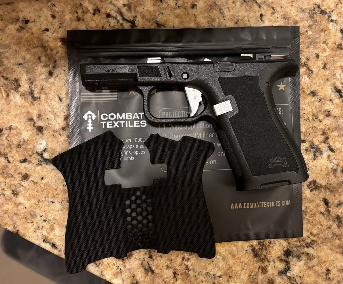 DaggerBoyz's tweet photo. New trigger and mag release on the new #PSAmicroDagger Grip and magwell coming next. Got some nice things planned for this build. Stay tuned….. #DownSouthDaggerBoyz #PalmettoStateArmory #9MM #pistols #custompistols https://t.co/ThLUGUKjH8