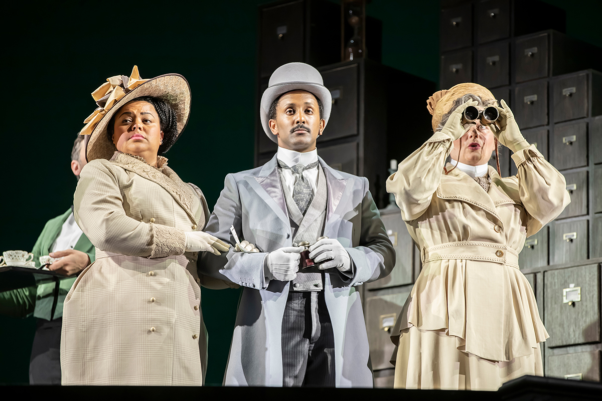 Opera North (@opera_north) on Twitter photo 💐 We're having an abso-bloomin-lutely LOVERLY time with My Fair Lady, playing to packed houses <a href="/LeedsPlayhouse/">Leeds Playhouse</a>. Break a leg to all for the press night tonight!
See new photos 👉 bit.ly/ON_MyFairLady
📸: <a href="/peachyraith/">Pamela Raith</a> 💐 We're having an abso-bloomin-lutely LOVERLY time with My Fair Lady, playing to packed houses <a href="/LeedsPlayhouse/">Leeds Playhouse</a>. Break a leg to all for the press night tonight!
See new photos 👉 bit.ly/ON_MyFairLady
📸: <a href="/peachyraith/">Pamela Raith</a>