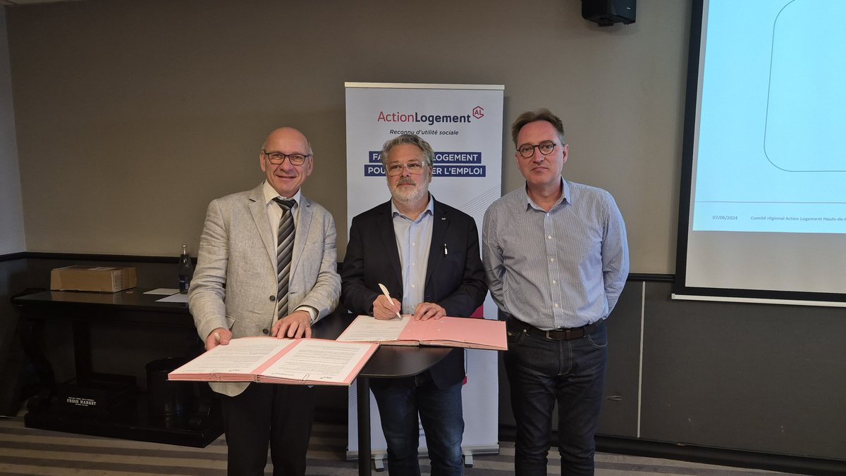 Très heureux de signer ce jour une convention régionale avec <a href="/ActionLogement/">Action Logement</a>
Nvelle étape dans notre #développement partenarial au service de nos villages des solutions.
Obj. : favoriser l'accès &amp; le maintien dans le logement des publics accompagnés par <a href="/Afpa_Formation/">Afpa</a>