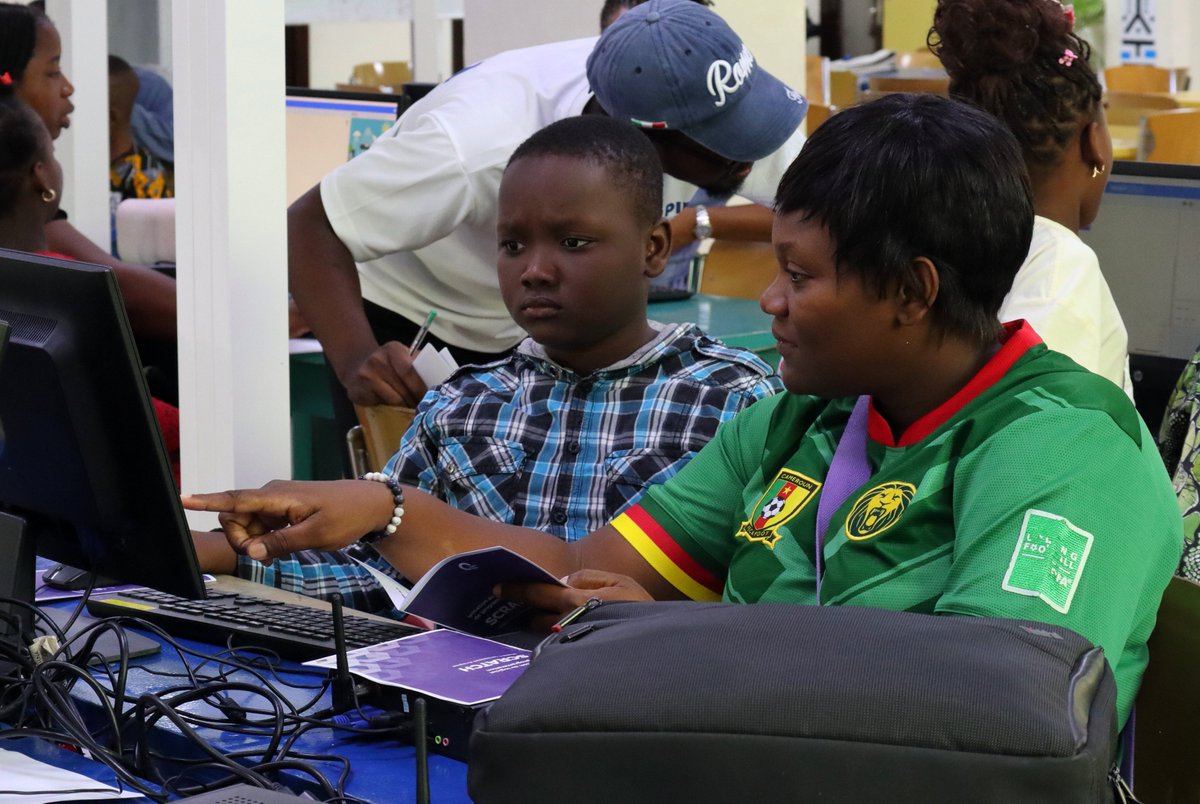 Petit récap de notre atelier spécial parents-enfants organisé à l'occasion de la Fête des mères🥰.

👩‍💻Vous souhaitez faire découvrir l'univers du numérique autrement à vos enfants ?

Rejoignez-nous du 8 au 27 juillet 2024.

Les inscriptions sont ouvertes : bit.ly/ninja2024