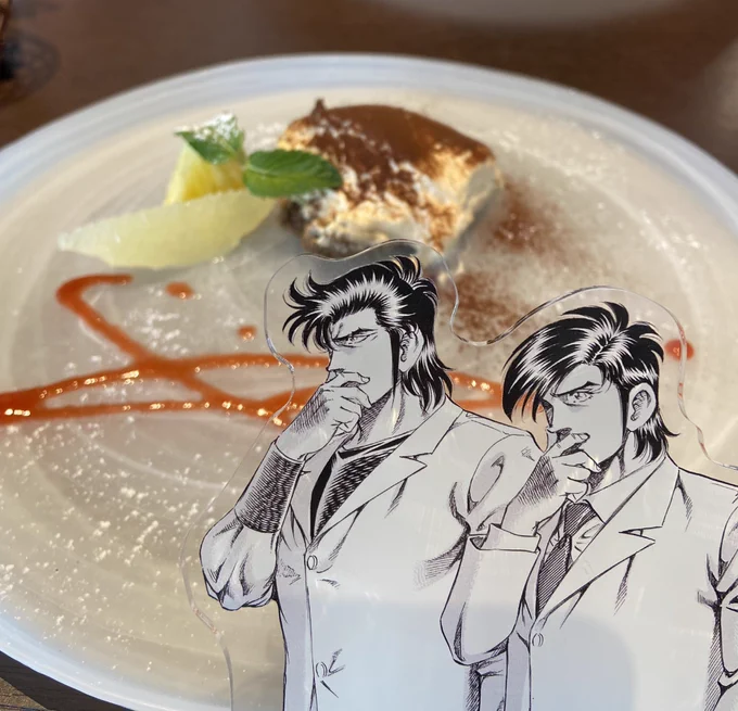 ティラミスのカロリー計算をするバディ 