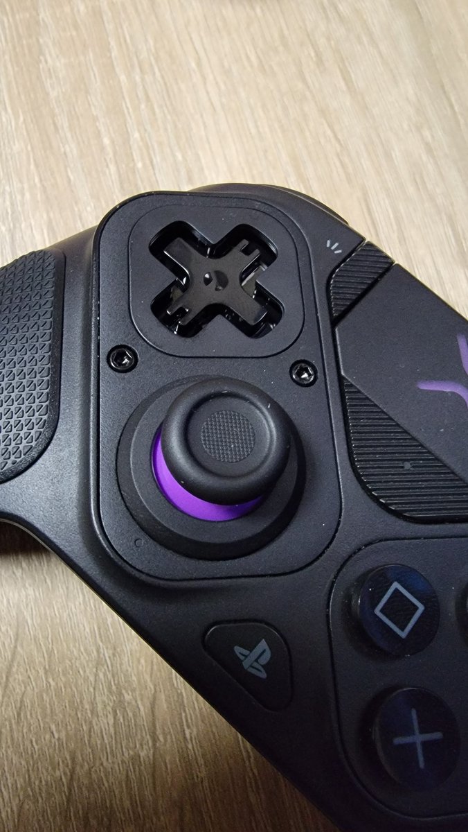 utsubokazura_39's tweet photo. 代替パーツ届きました!!!
ちゃんと↓だけ入力される!!!
神企業Victrix!!!
アフターケアも万全です!!!
備えあれば憂いなし!!!
私の好きな言葉です!!!
#Victrix
#ProBFG https://t.co/dBGMdqisbo