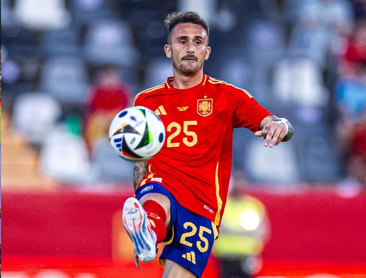 👀🇪🇸 Aleíx Garcia, out of Spain squad for the Euros… now set to decide his future with Bayer Leverkusen and West Ham pushing. 🔴⚫️ Bayer Leverkusen, leading the race since April offering UCL football. ⚒️ West Ham made contact to present their project with Lopetegui involved.