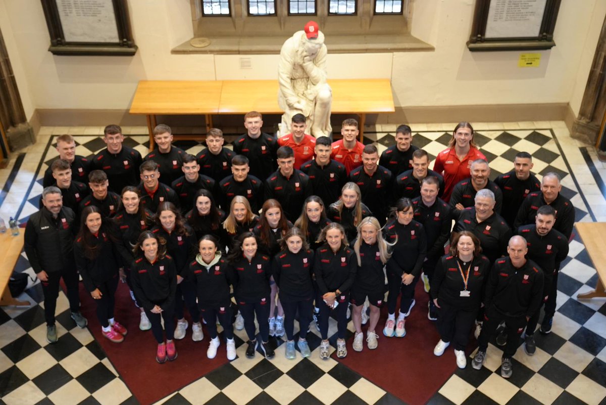 QueensGAA's tweet photo. Good luck to our players staff and coaches as they set off from Queen’s for the tour of New York and Boston. Safe travels. @QUBelfast @QueensSport @qubperfsport @McKeeverSports #LoveQUBSport https://t.co/CEzHVZkovC