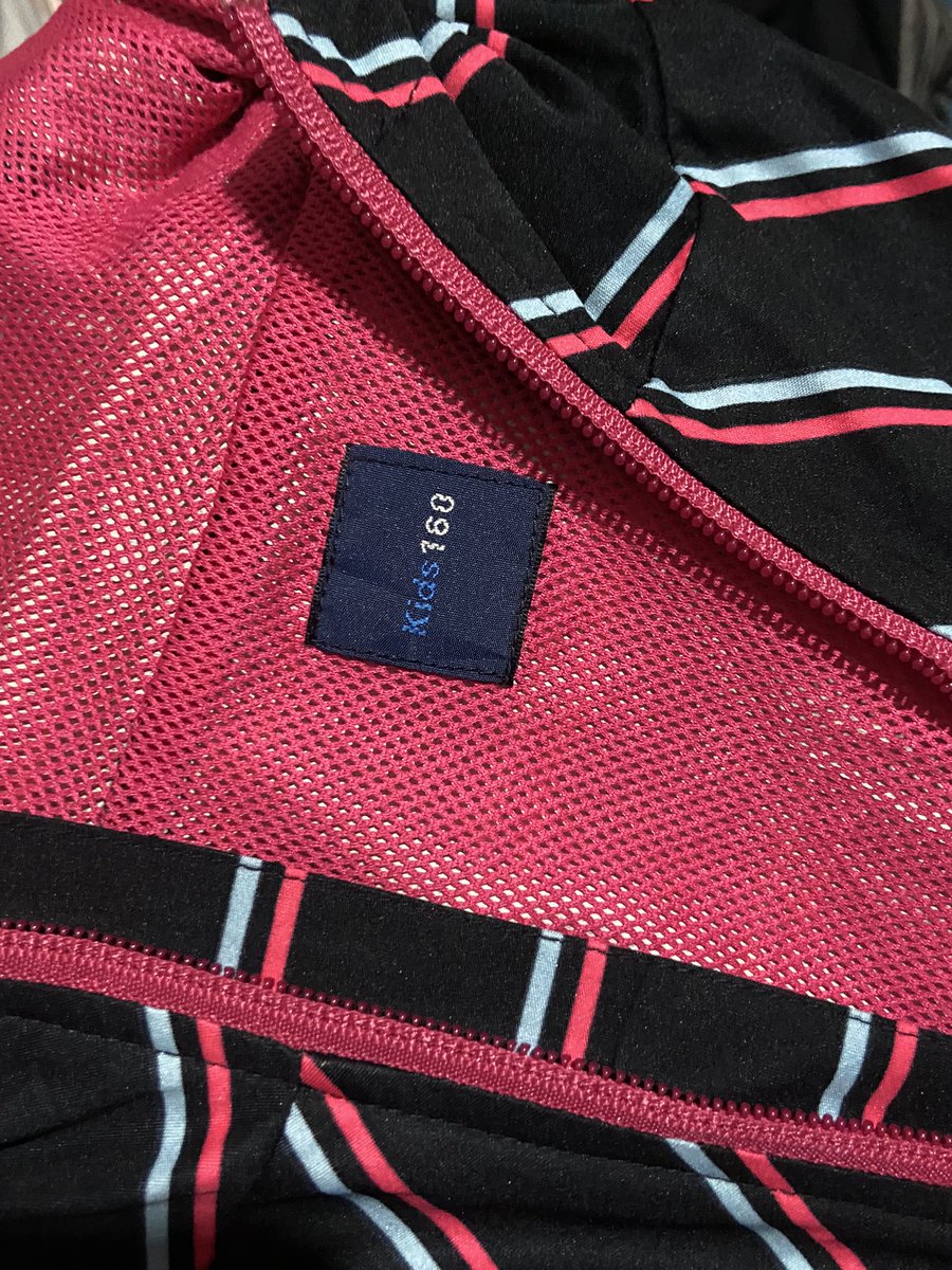 yeolsagi's tweet photo. 09
brand: kids160
ld 100 
no minus

🏷️ 40k https://t.co/6JdCyBdclo