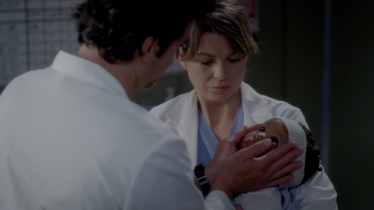 thinkerderek's tweet image. derek and his girls &amp;lt;3