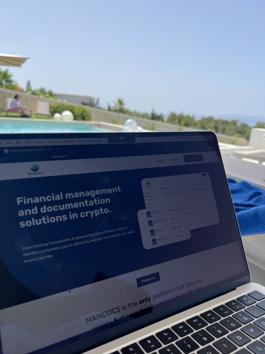 MainDocs tweet media