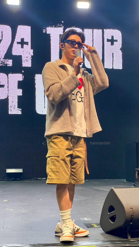 hanstanbin tweet picture
