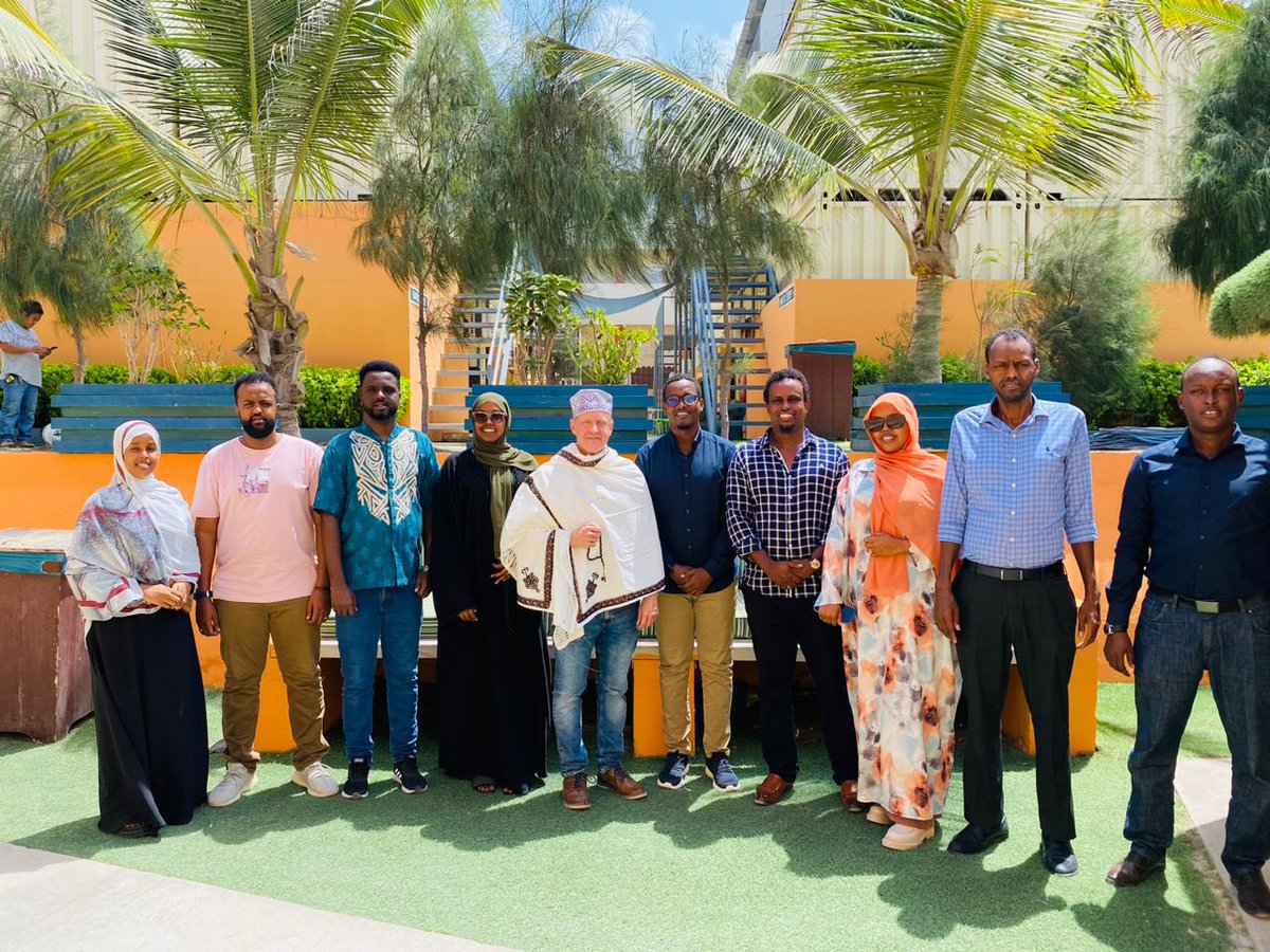 UNIDOSomalia's tweet photo. Great wrap-up to our 4-day training on Financial Sustainability &amp; Governance! Incubators now equipped with stronger financial skills &amp; knowledge on integrated reporting, innovation accounting &amp; AI. Thanks to @SIMADiLab, @iRiseHub &amp; @HarHub. Supported by @EU_in_Somalia &amp; @UNIDO. https://t.co/Oethz5RHxC