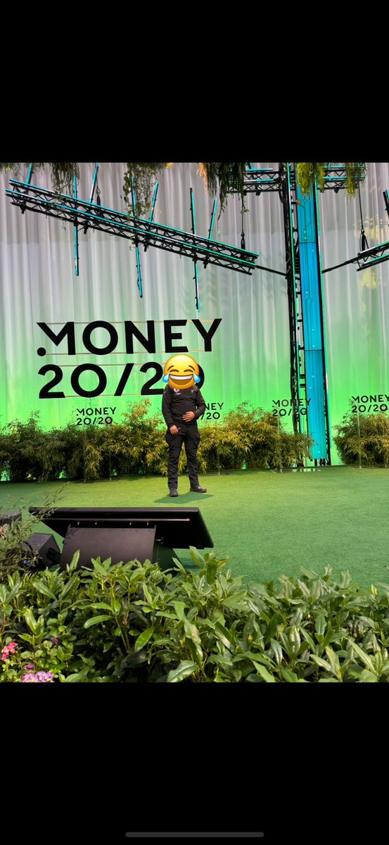 hous1988's tweet photo. #xrp Money 20/20 Rai Amsterdam. 
And who was also there? Ripple!!. https://t.co/sAk17nfyBP