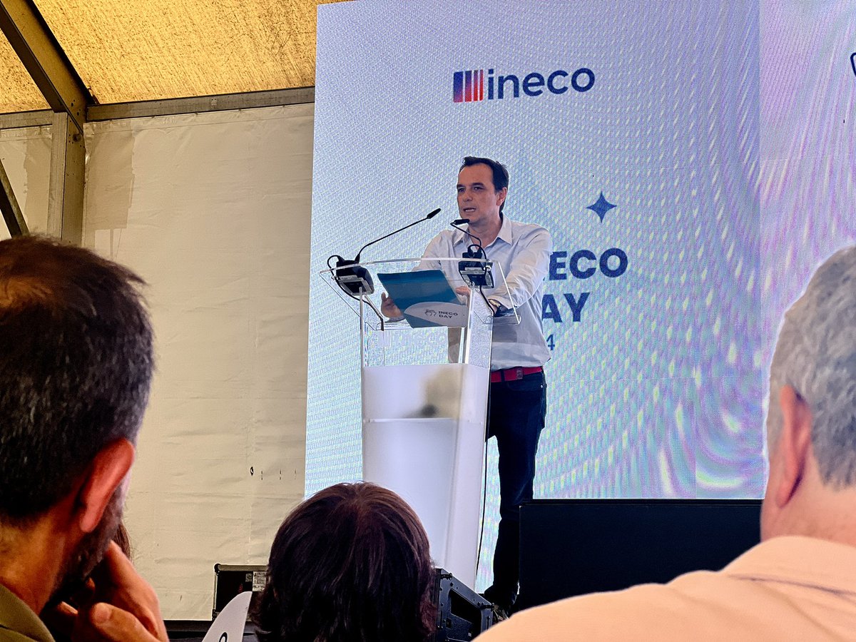 Ineco_es's tweet photo. 🌟 Es el Momento Ineco 🌟
El presidente, @svtorron, abre nuestra jornada anual solidaria:

“Sentirse Ineco es sentirse parte de un proyecto de talento público para resolver retos complejos”

⏩ Diversificación, innovación, excelencia y talento para seguir creciendo https://t.co/K97tyehEy7