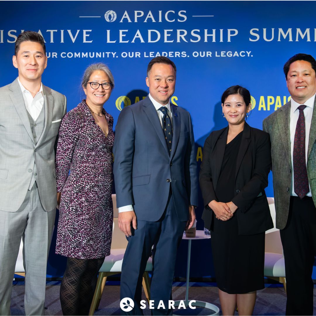 SEARAC's tweet photo. Last month, SEARAC staff represented SEAA issues at the @apaics Legislative Leadership Summit. We discussed deportations in the SEA community & the need for inclusive AAPI history. Thank you, @APAICS, for the opportunity to uplift SEAA needs. #APAICSLeads #APAICS30th
📸 :APAICS. https://t.co/PYVKcta10C