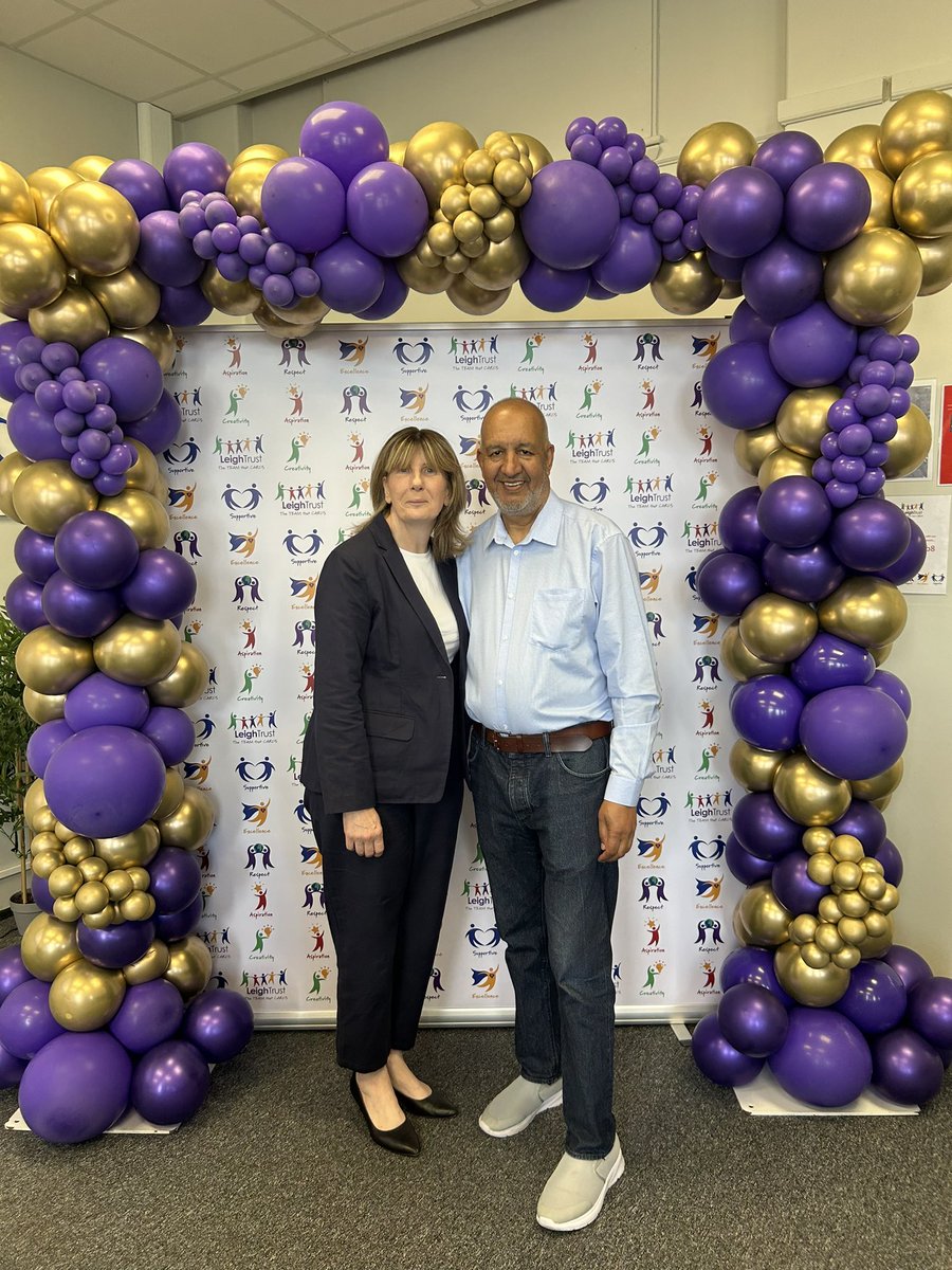 Lovely to catch up with fellow <a href="/leightrustb8/">LeighTrust</a> Trustee <a href="/MohammedAikhla1/">Mohammed Aikhlaq</a> today.  He’s given 28 years voluntary service first to <a href="/LeighPrimary/">Leigh Primary School</a> and then to the trust.