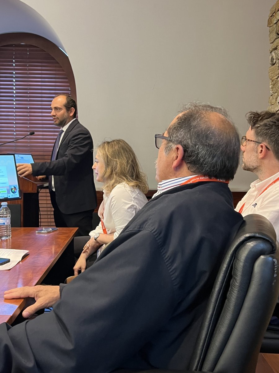 CMA de la AEC (@cma_aecirujanos) on Twitter photo Nuestro coordinador <a href="/JMSuarezGrau/">Juan Manuel</a> nos habla de cirugía urgente y #CMA en el simposio de <a href="/ASECMA/">ASECMA</a> <a href="/belenporrero/">@belenporrero</a> <a href="/ltallona/">Luis Tallon</a> <a href="/RNCsantander/">Dieter Morales #yosoydelclinico</a> <a href="/ZORAIDAVALERA3/">ZORAIDA VALERA</a> <a href="/Geni20022005/">Geni</a> <a href="/StcuaeC/">AECUrg</a> <a href="/AecPared/">Seccion Pared AEC</a> Nuestro coordinador <a href="/JMSuarezGrau/">Juan Manuel</a> nos habla de cirugía urgente y #CMA en el simposio de <a href="/ASECMA/">ASECMA</a> <a href="/belenporrero/">@belenporrero</a> <a href="/ltallona/">Luis Tallon</a> <a href="/RNCsantander/">Dieter Morales #yosoydelclinico</a> <a href="/ZORAIDAVALERA3/">ZORAIDA VALERA</a> <a href="/Geni20022005/">Geni</a> <a href="/StcuaeC/">AECUrg</a> <a href="/AecPared/">Seccion Pared AEC</a>