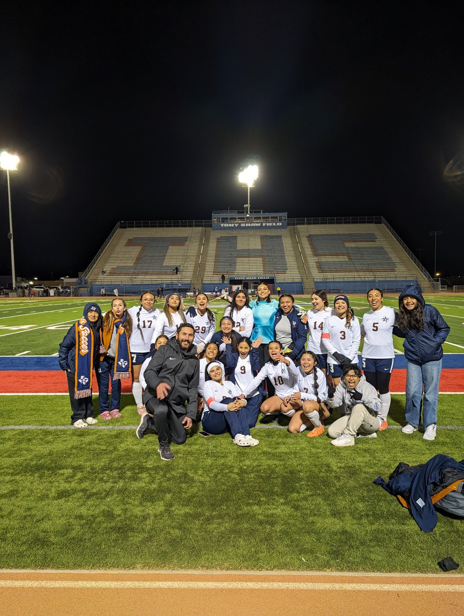 My 3rd year as head coach is over and I want to express my biggest gratitude to my assistant coaches, administration, and our current and former players. Thank you all for believing in me. I am extremely proud of all the progress we have accomplished hitherto. 💪🏼⚽
<a href="/RHS_GSoccer/">Riverside High School Girls Soccer</a>
