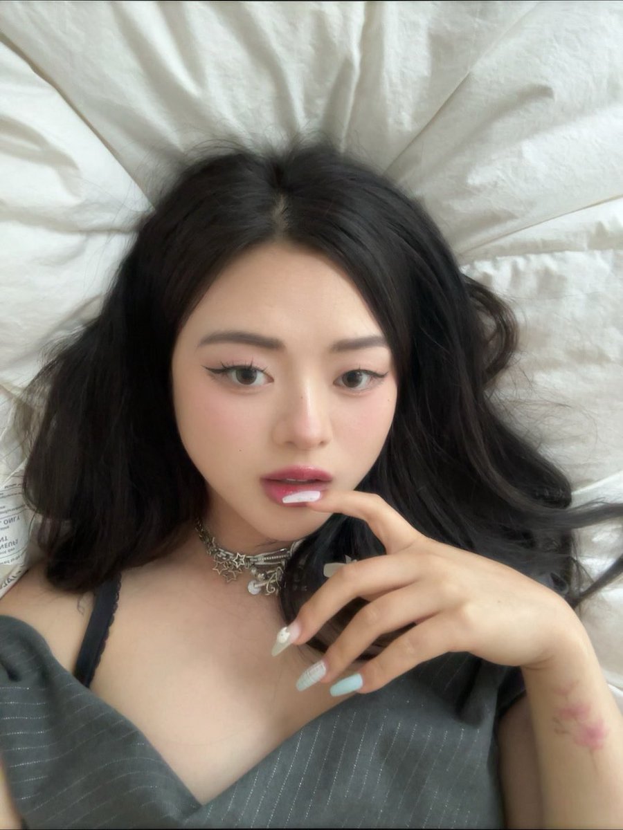 dalgichoco's tweet image. my monthly Twitter check in 🤍