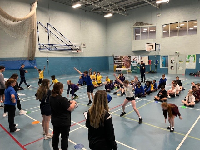 PremEdMidlands's tweet photo. WOW, we enjoyed that! Thanks to every pupil who put in a fantastic effort at our WOW Championships supported by @DaviesSportsUK! Thank you to @BishopChalloner for hosting @BernardPrimary @StAlbans_Sch @stannespri @StCathRC @DunstansPrimary @StMaryB17 @ourladyoflourd1 #theolive https://t.co/Z28vdiWX8I
