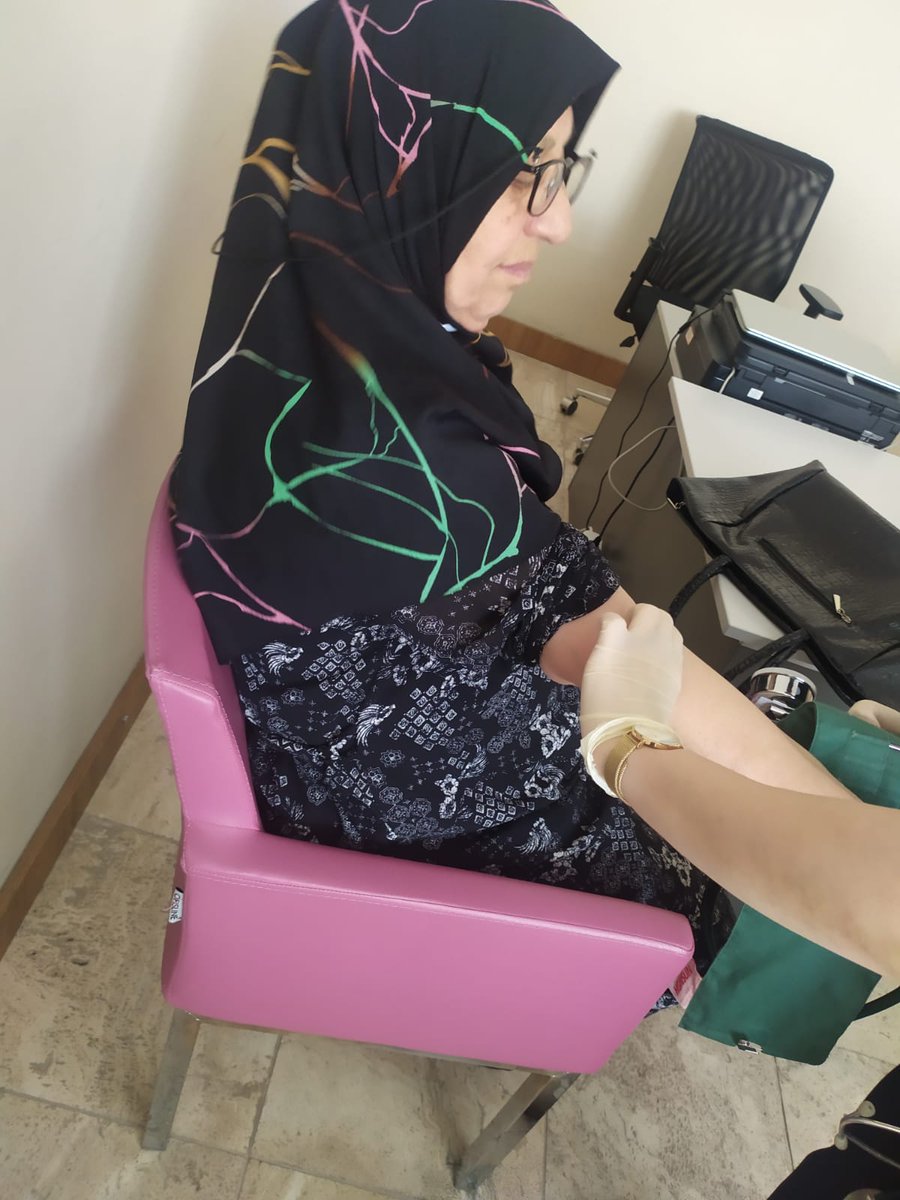 Kadın Kültür Evimizde bugün kadınlarımızın tansiyon ölçümleri gerçekleştirildi. <a href="/osmanerenbilici/">Osman Eren Bilici</a> <a href="/serkankoyuncu03/">Serkan Koyuncu🇹🇷</a> <a href="/afyonkulturevi/">Afyonkarahisar Kadın Kültür Evleri</a>