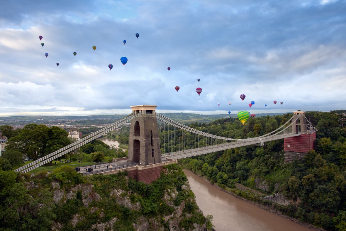 brunelsbridge's tweet image. The Bristol International Balloon Fiesta is fast approaching! Seeing them fly over #CliftonSuspensionBridge is always a magical sight. Let's hope the weather is good this year!
