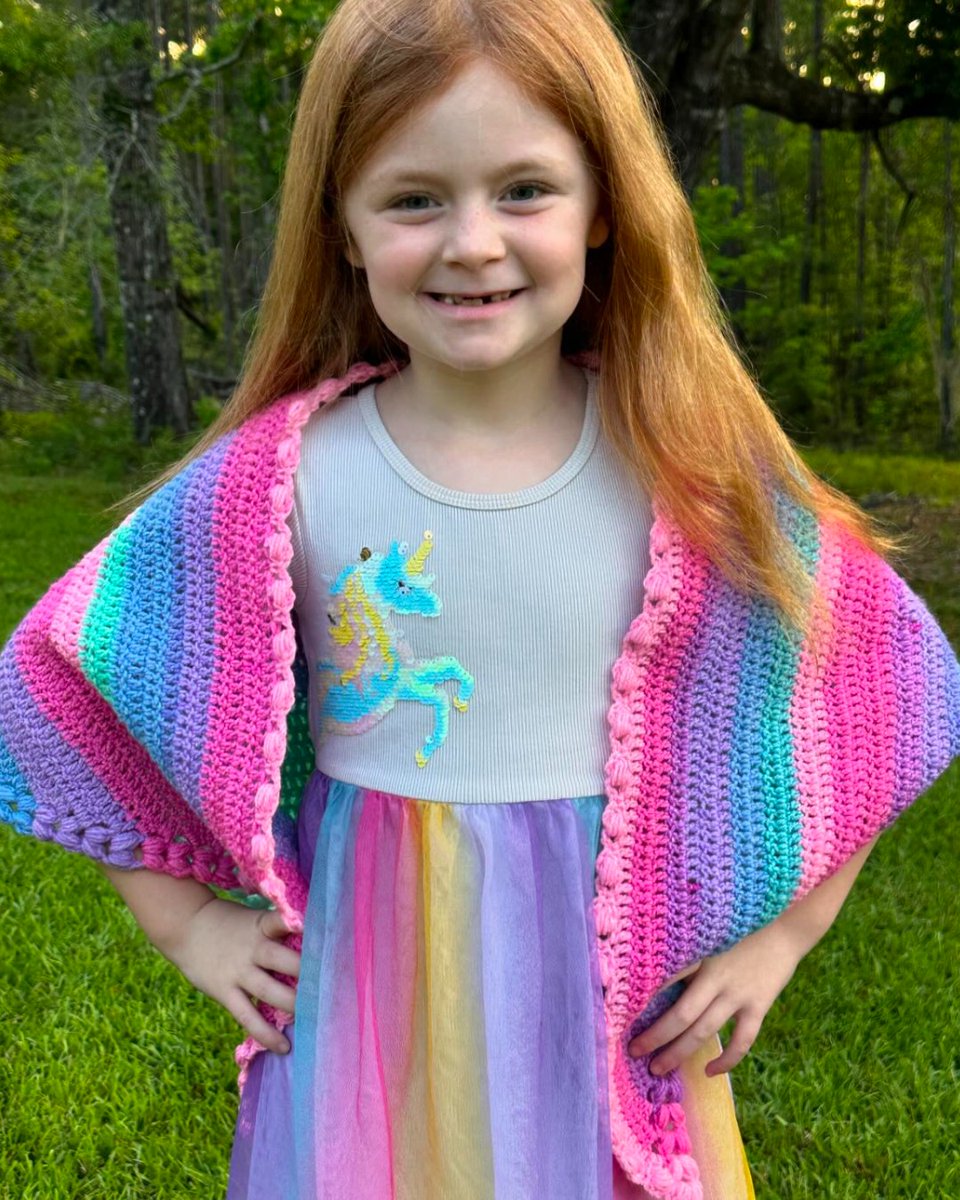 LionBrandYarn's tweet photo. Wrapped in a kaleidoscope of colors!! 🌈✨
Mandala® Sparkle Yarn: https://t.co/PuI4GIWeTw
📸 lacey_stitches (IG)
.
#crochet #crochetaddict #crochetersofinstagram #shawl #madewithlove #diyclothes https://t.co/lXqDS8Av8T