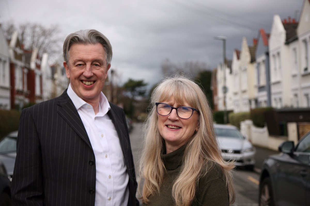 It’s official - we’re proud to present our candidates for the general election!

🔶In Wimbledon, New and Old Malden, vote for <a href="/PaulKohlerSW19/">Paul Kohler🔶MP for Wimbledon</a>!

🔶In Mitcham and Morden, vote for @JeniferGouldCH!

Join our campaign now👇
mertonlibdems.org.uk/volunteer