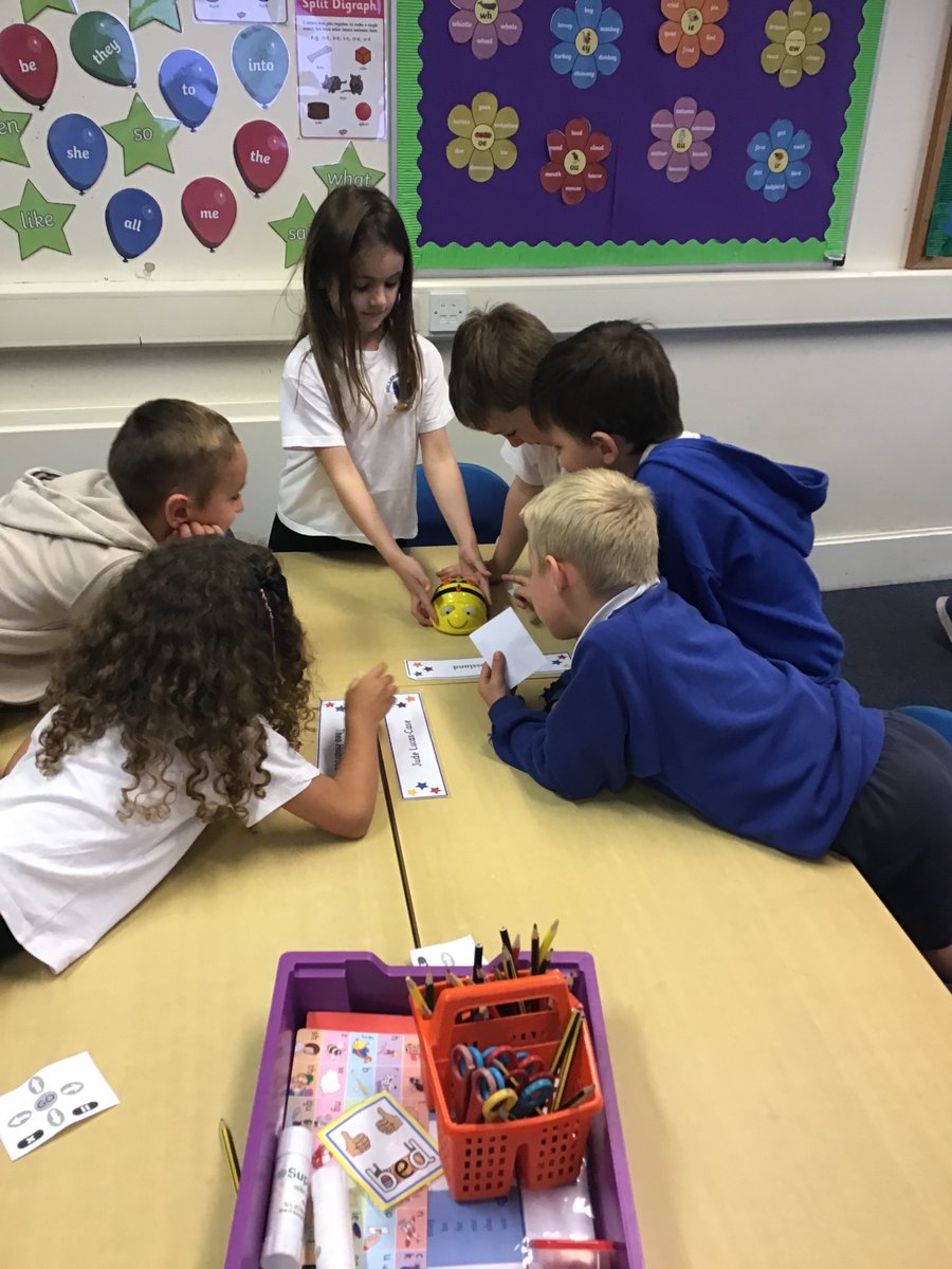 WCLPS's tweet photo. 1WA had lots of fun in their computing lesson this week. We gave commands to our bee bot friends and enjoyed seeing them come to life! #wclpscomputing https://t.co/o9xGFcZx3v