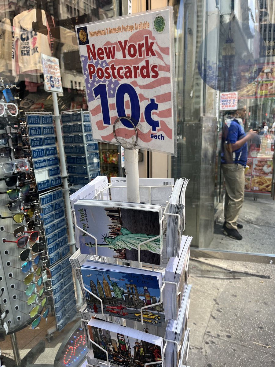mmdevoe's tweet photo. I have never been more inclined to buy postcards in my life. #nycproblems #local #nyc #ilovenyc https://t.co/2BoW28P2qX