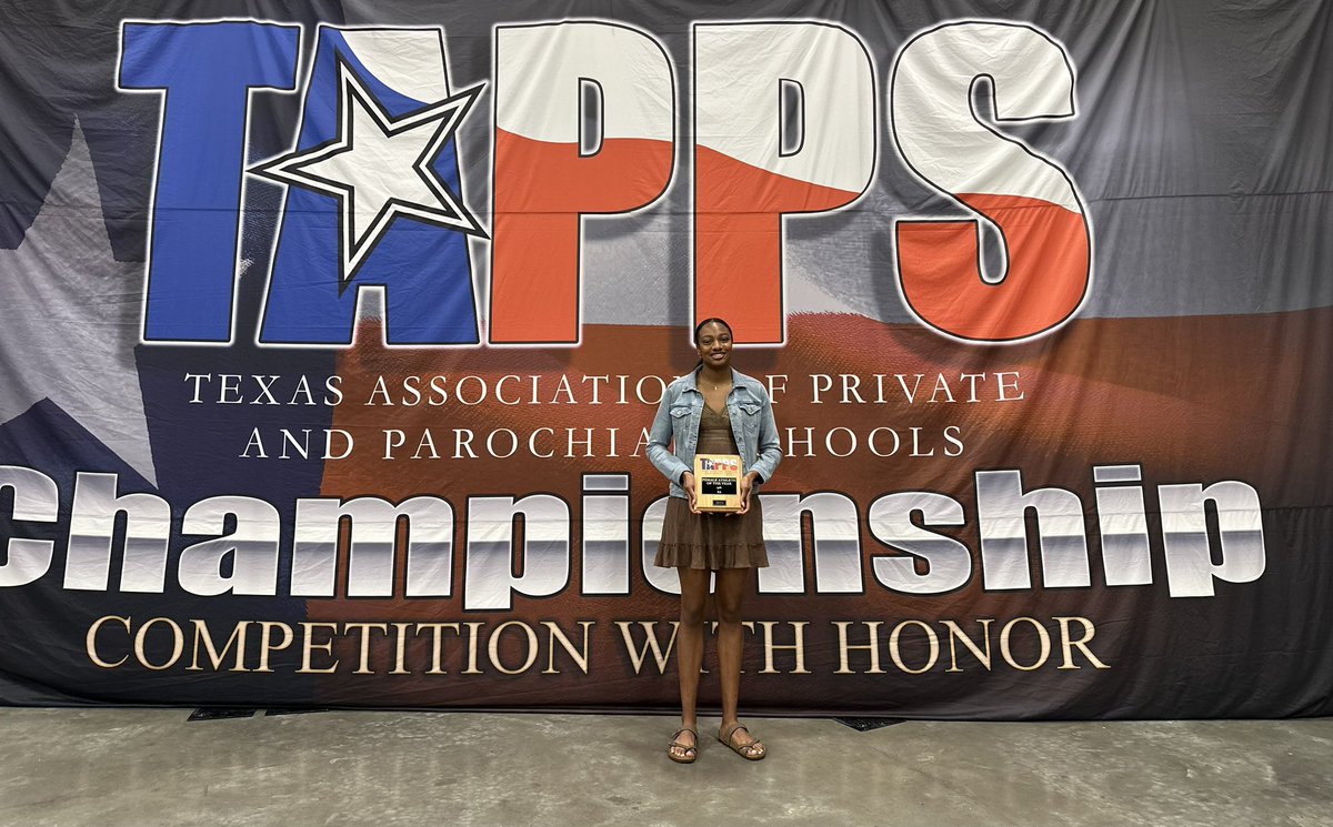 Dminor400's tweet photo. Congratulations to my daughter @BayleighMinor on winning the TAPPS 5A Female Athlete of the Year. 
#MyFavoriteAthlete #SheIsDifferent https://t.co/cmeoTnMBTH