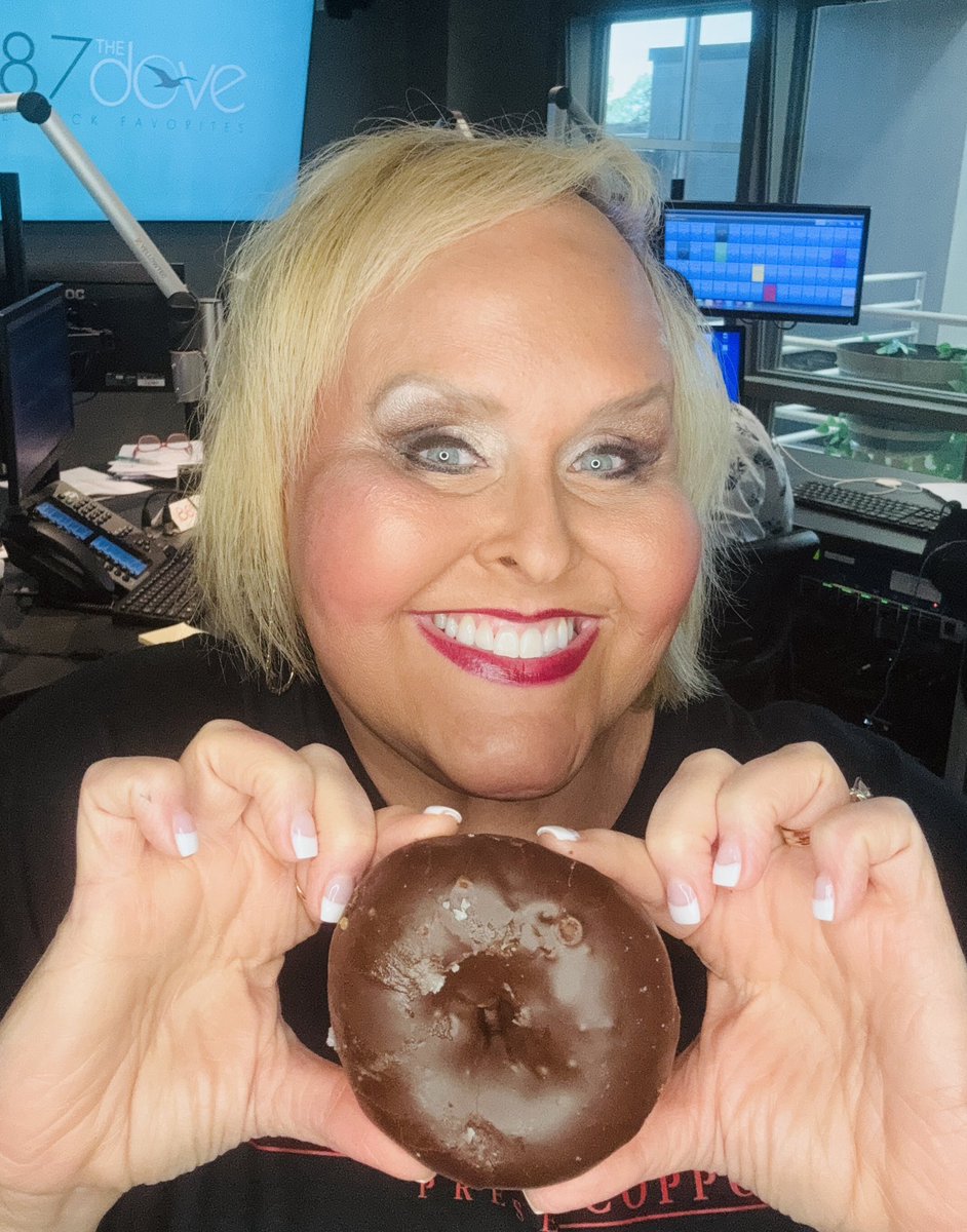 Chris Louzader tweet media