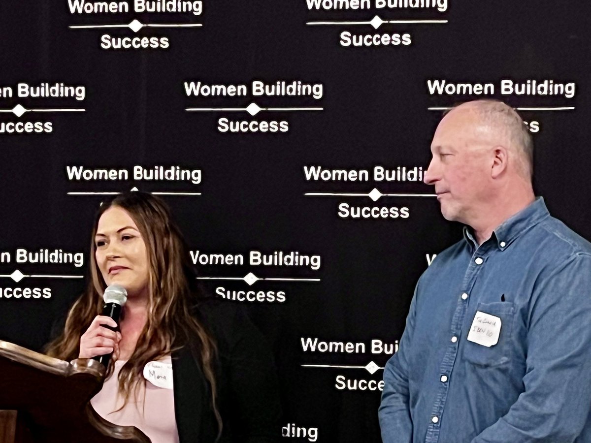 CONGRATULATIONS to Sister Maria Lemus on winning the Women Building Success - Apprentice of the Year!  Your drive, dedication, and determination in our industry make you such an asset to the <a href="/IBEW/">IBEW</a> and our local union.  #IBEWPROUD <a href="/wbs_mn/">WomenBuildingSuccess</a> #WomenBuildingSuccess