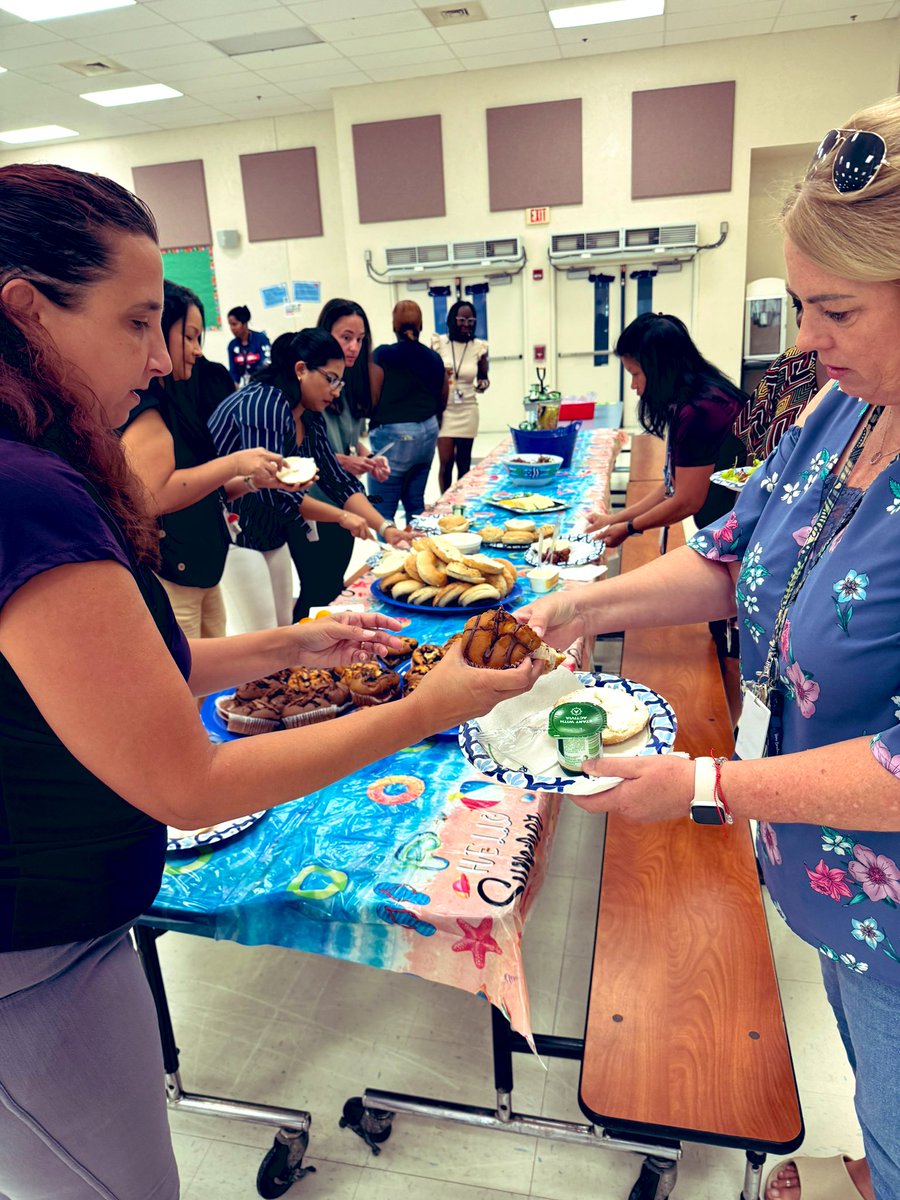 Risa Suarez tweet media