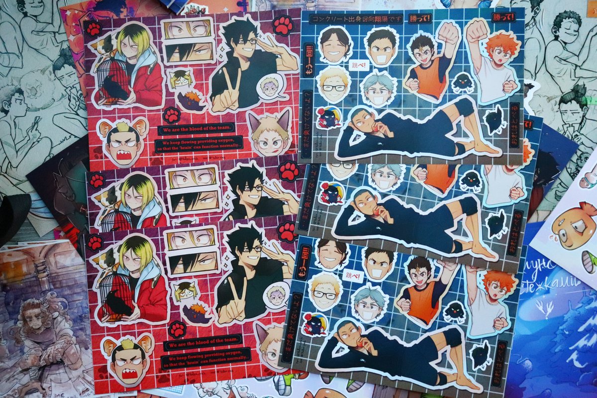 Yodzo_YnH's tweet image. Встиг зробити кілька паків з волейболістами, котрі можна вихопити на фанконі на столику Ватри 👀

#HAIKYUU #nekoma #karasuno #украрт