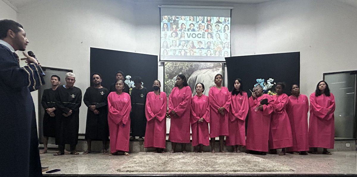 O evangelismo público é um dos métodos usados para salvação, não importa o lugar ou região quando uma tenda é montada, uma igreja ou até mesmo garagem e organizada para receber pessoas, o Espírito Santo age e podemos vê vidas transformadas! <a href="/AdvNoroeste/">Adventistas Noroeste</a>