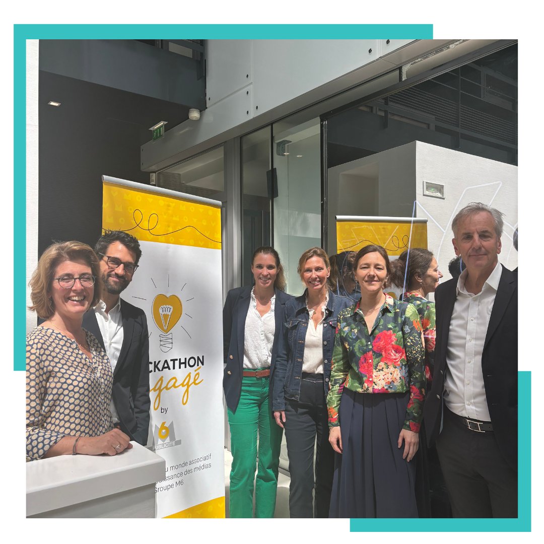 What The Hack tweet media